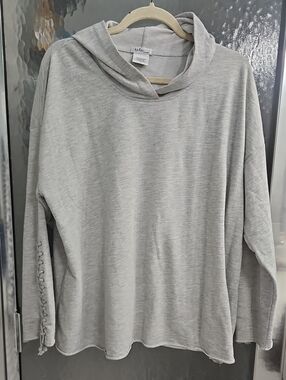 Isela Woman Light Gray Hoodie- 2X